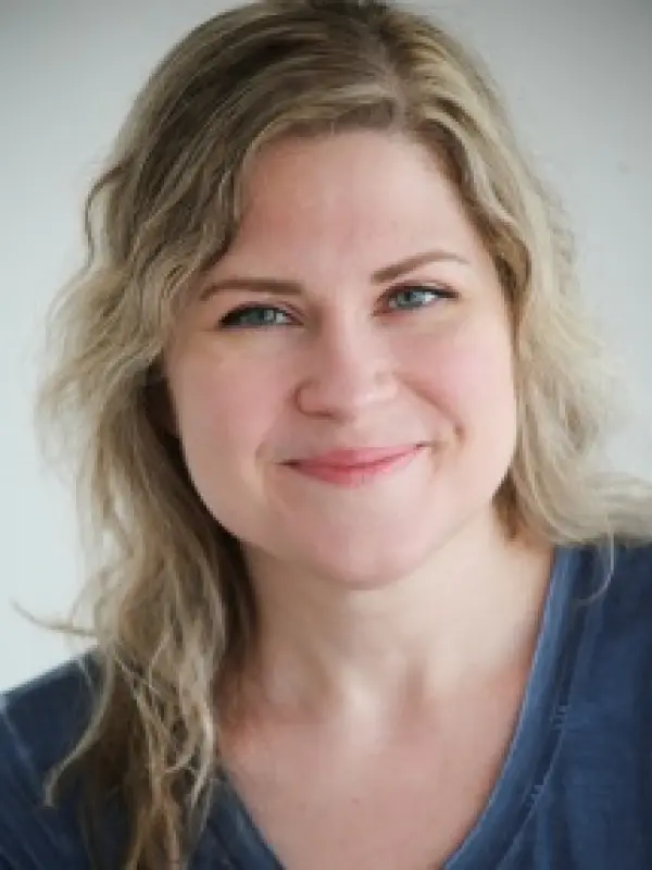 Portrait of person named Amanda Gael