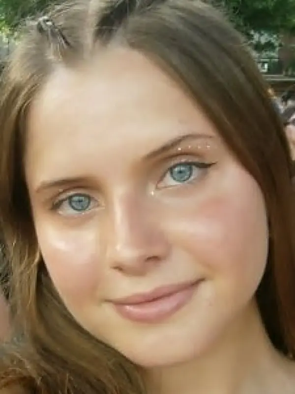 Portrait of person named Karin Medeiros