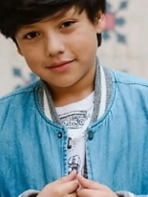 Portrait of person named Julián Arias