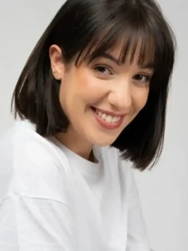 Portrait of person named Paula Yuste
