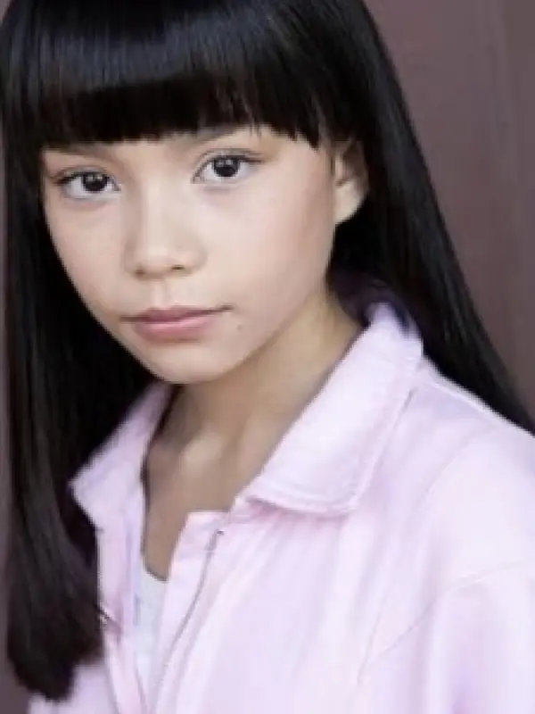 Portrait of person named Evie Hsu