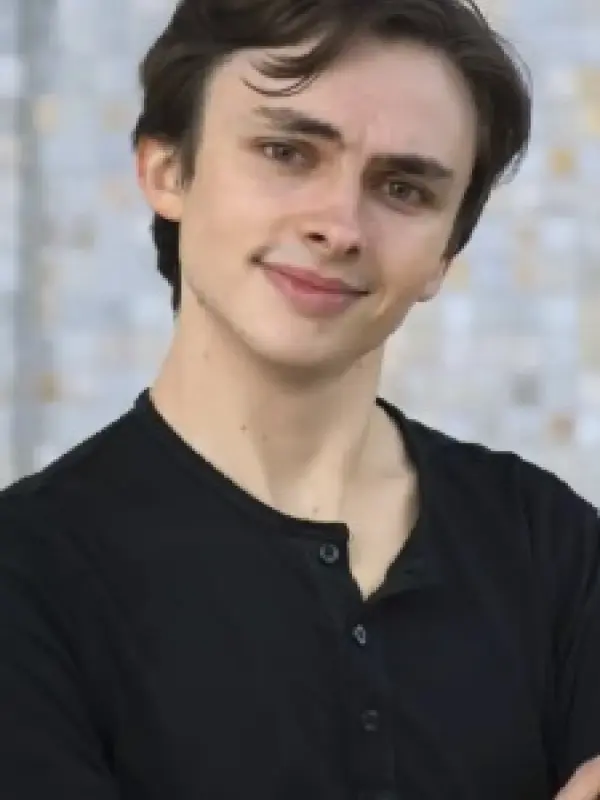 Portrait of person named Stuart Allan