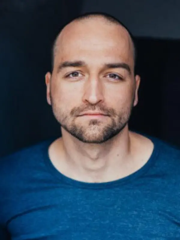 Portrait of person named Cédric Cavatore