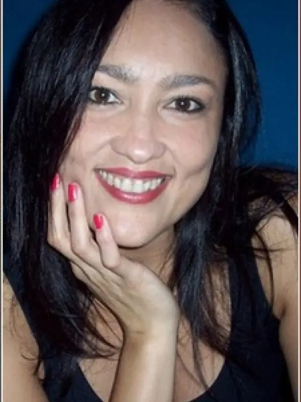 Portrait of person named Raquel Marinho