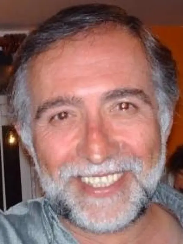 Portrait of person named Jorge Santos