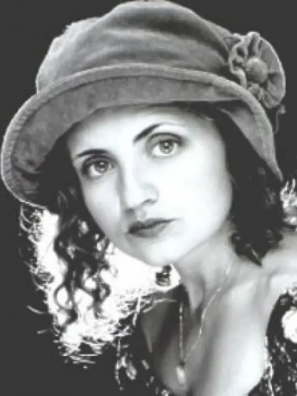Portrait of person named Lara Parmiani