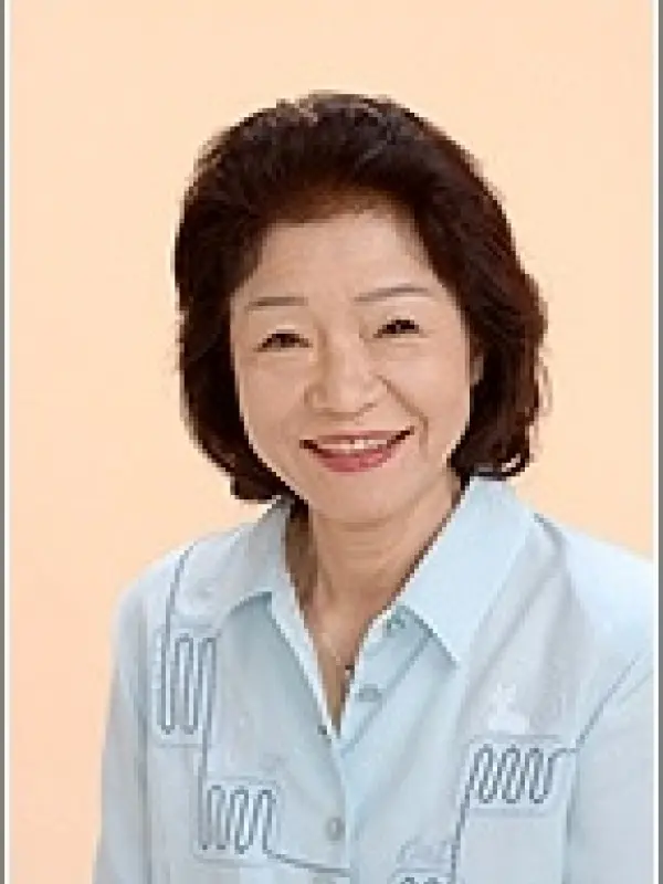 Portrait of person named Mie Azuma