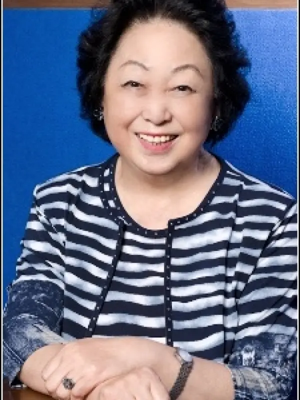 Portrait of person named Mari Shimizu