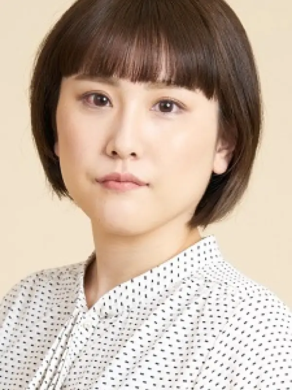 Portrait of person named Hiromi Kawakami